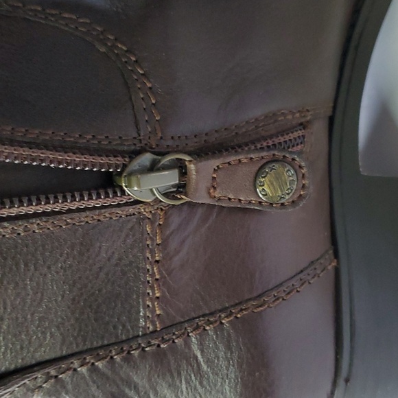 Geox leather knee boots with lace up back - Picture 11 of 14